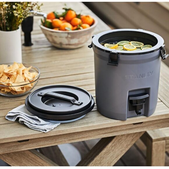Stanley Adventure Fast Flow Water Jug 2 Gallon | Leakproof Ice Water Dispenser - Picture 4 of 5
